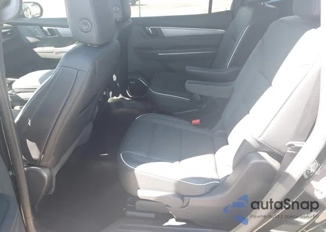 2025 Buick Enclave Sport Touring Fwd from USA, damaged, VIN 5GAEVBRS6SJ101792